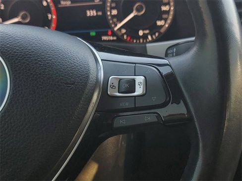 Used 2019 Volkswagen Atlas SEL image 24