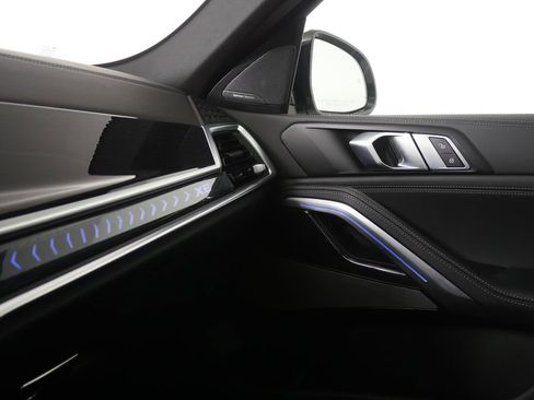 Certified 2026 BMW X6 xDrive40i image 30