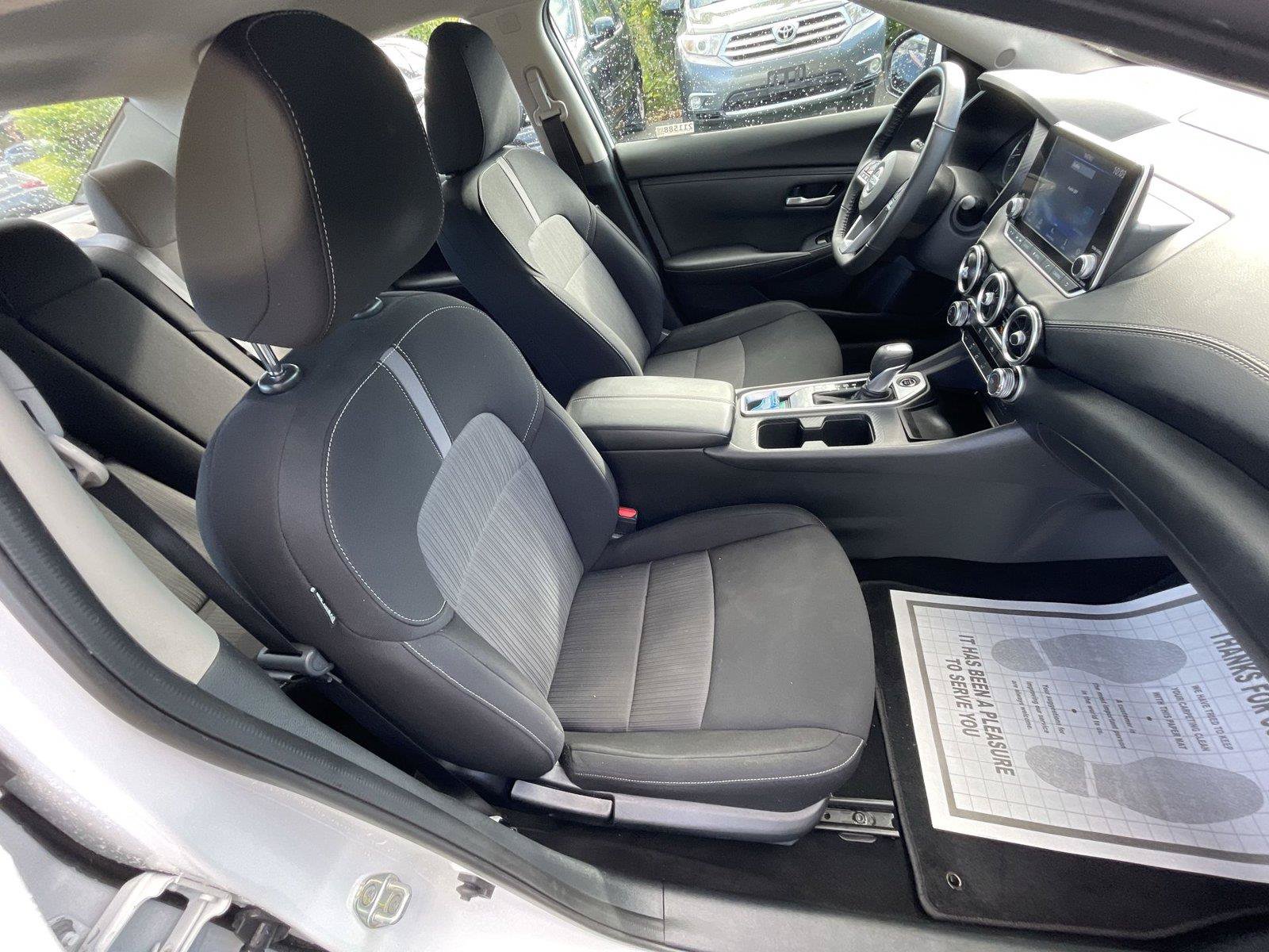 Used 2022 Nissan Sentra SV FWD image 20