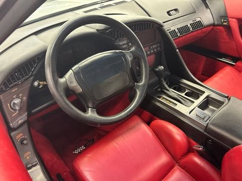 Used 1991 Chevrolet Corvette Coupe RWD image 13