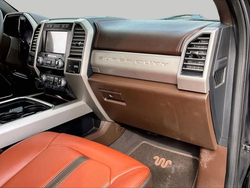 Used 2020 Ford F250 King Ranch w/ King Ranch Ultimate Package AWD/4WD image 17