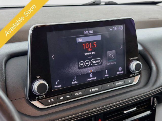 Used 2021 Nissan Rogue SV AWD/4WD image 14