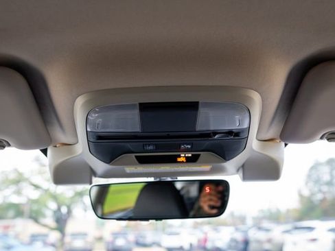 Certified 2023 Subaru Crosstrek 2.0i image 29