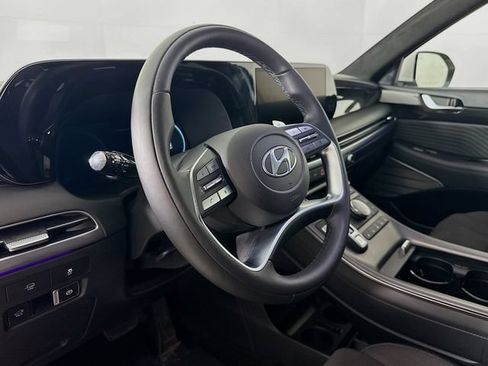 Used 2025 Hyundai Palisade Calligraphy AWD/4WD image 11