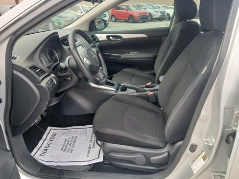 Used 2019 Nissan Sentra S FWD image 9