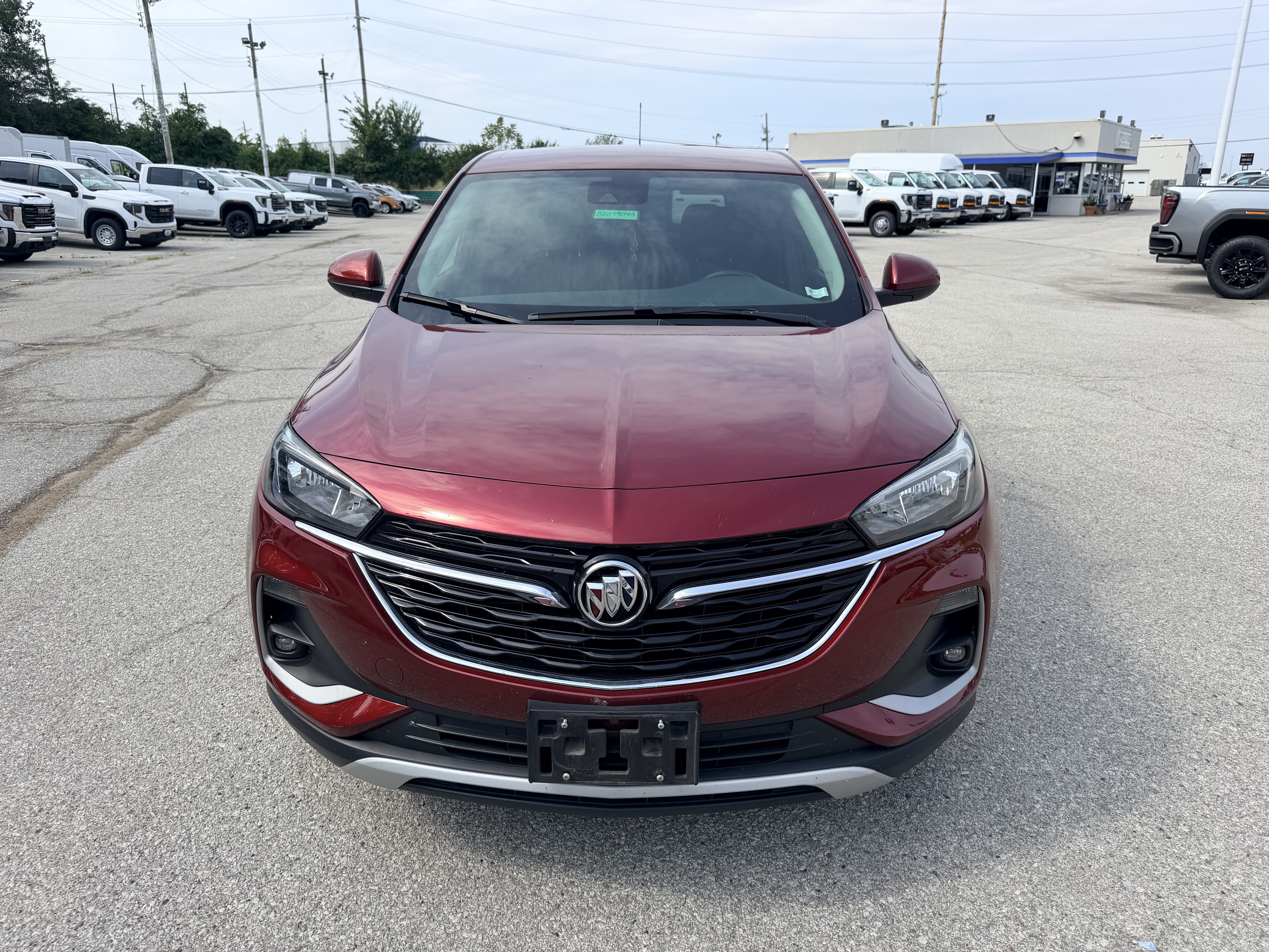 Used 2022 Buick Encore GX Preferred w/ Cold Weather Comfort Package FWD image 2