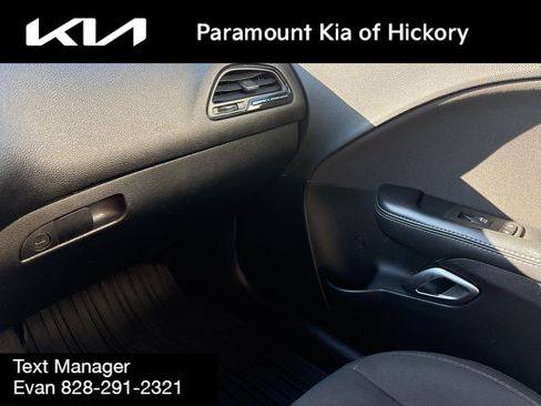 Used 2019 Dodge Challenger R/T image 24