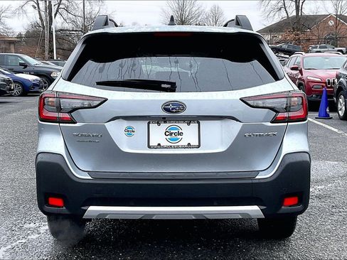 Certified 2025 Subaru Outback Limited w/ Popular Package #2 image 4