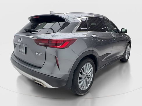 Used 2023 INFINITI QX50 Luxe FWD image 7