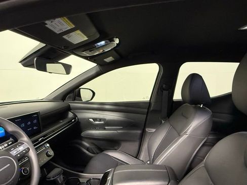 Used 2025 Hyundai Santa Cruz SEL image 37
