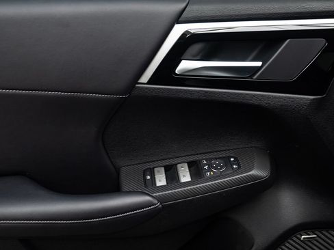 New 2025 Mitsubishi Outlander SE AWD/4WD image 23