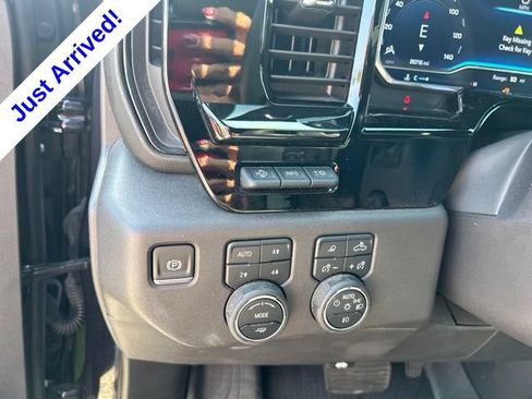 Used 2024 Chevrolet Silverado 1500 ZR2 w/ Technology Package AWD/4WD image 9