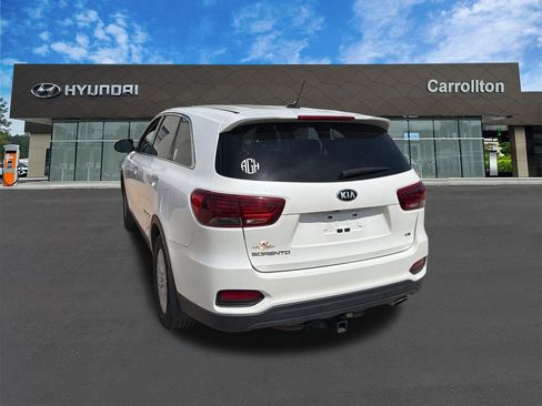 Used 2019 Kia Sorento FWD V6 image 7