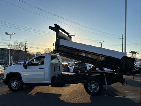 Used 2025 Chevrolet Silverado 3500 W/T w/ WT Convenience Package image 6
