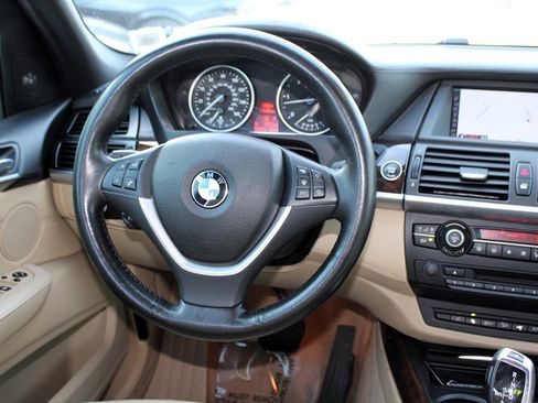Used 2012 BMW X5 xDrive35d image 13