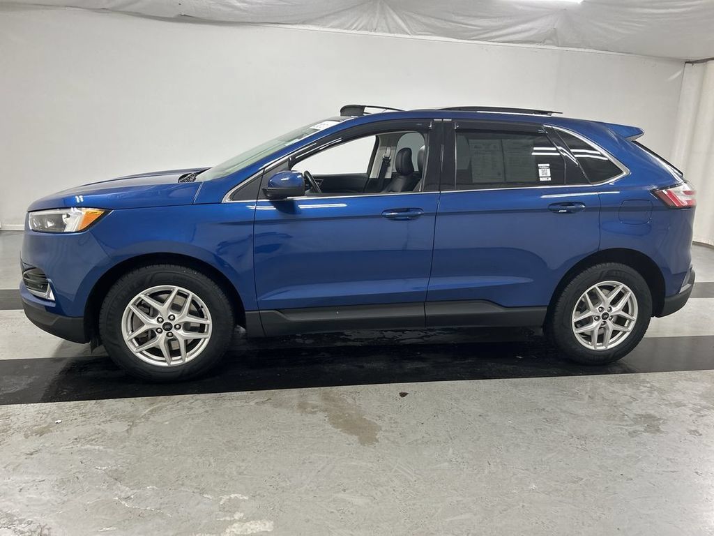 Used 2023 Ford Edge SEL w/ Convenience Package AWD/4WD image 6