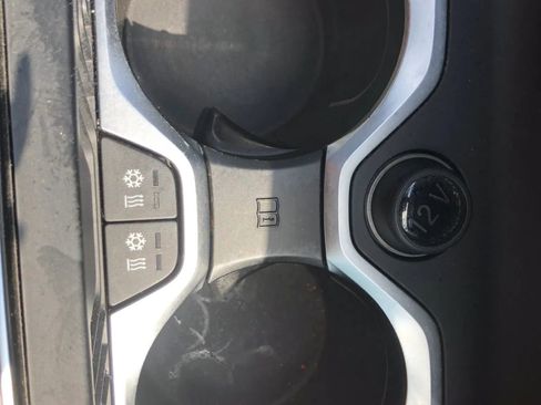 Used 2020 BMW X5 xDrive40i w/ Executive Package image 52