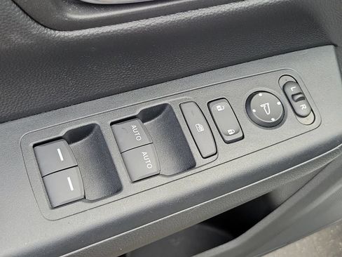 Certified 2025 Honda CR-V Sport image 22