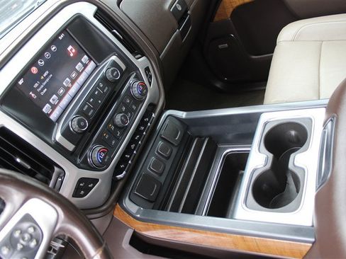 Used 2016 GMC Sierra 2500 SLT w/ Driver Alert Package AWD/4WD image 21
