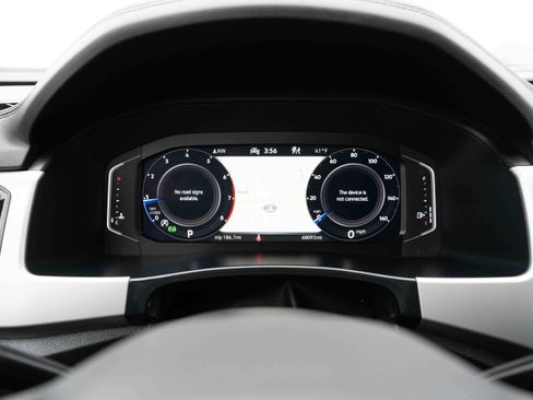 Used 2022 Volkswagen Atlas SEL image 16