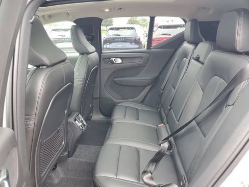 New 2026 Volvo XC40 B5 Plus w/ Protection Package Premier AWD/4WD image 15