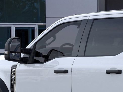 New 2026 Ford F450 XL w/ XL Chrome Package RWD image 20