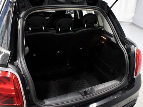 Used 2020 MINI Cooper S image 14