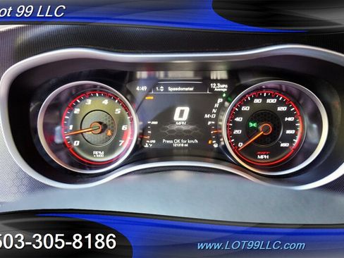 Used 2017 Dodge Charger SRT RWD image 22