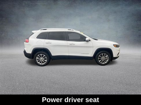 Used 2021 Jeep Cherokee Latitude Lux w/ Comfort/Convenience Group AWD/4WD image 8