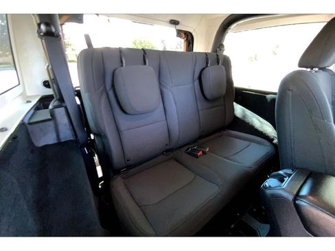 Used 2022 Jeep Wrangler Willys image 26