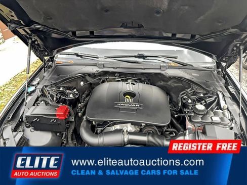 Used 2017 Jaguar XE image 14