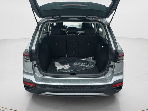 New 2026 Volkswagen Taos S image 17