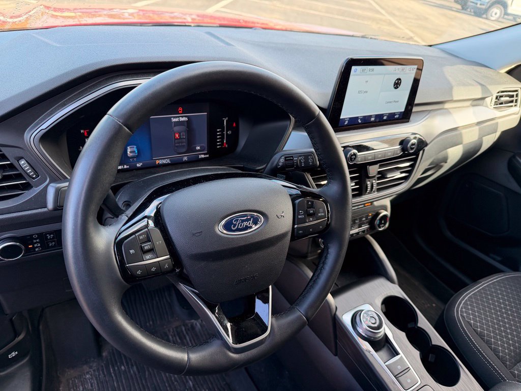 Certified 2023 Ford Escape Active AWD/4WD image 9