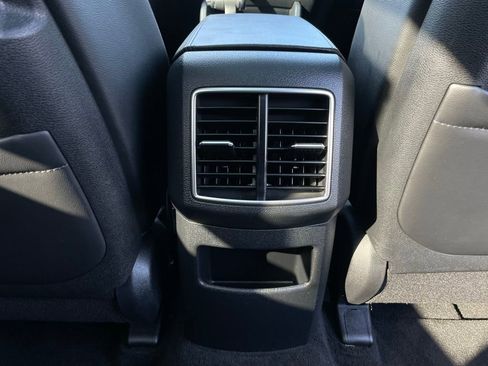 Used 2025 Kia Sportage EX w/ Premium Package image 39