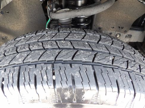 Used 2020 Toyota Tacoma SR image 54