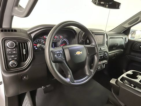 Used 2022 Chevrolet Silverado 1500 Custom AWD/4WD image 15