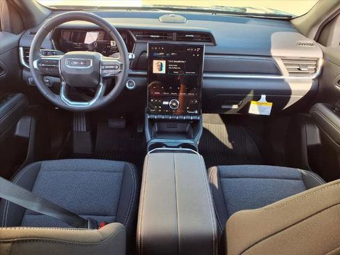 New 2026 GMC Terrain Elevation w/ LPO, Floor Liner Package image 4