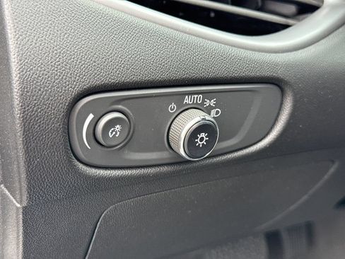 Used 2024 Chevrolet Malibu LT FWD image 29