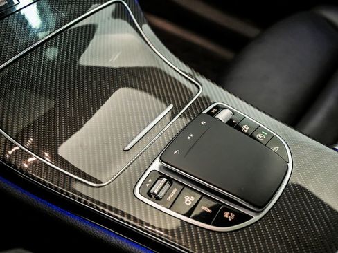 Used 2022 Mercedes-Benz GLC 43 AMG 4MATIC image 22