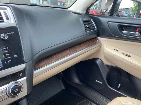 Used 2015 Subaru Outback 3.6R Limited AWD/4WD image 16