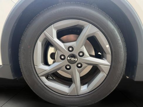 Certified 2025 Kia K4 FWD image 48