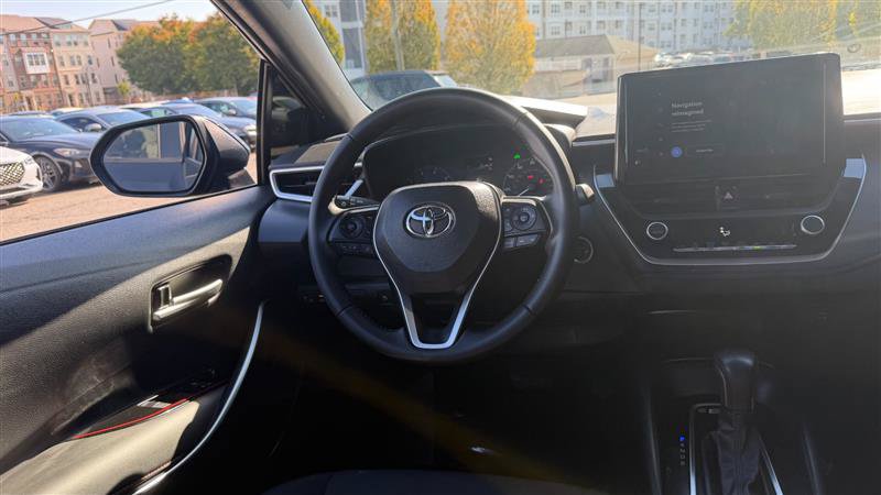 Used 2023 Toyota Corolla SE w/ SE Package FWD image 23