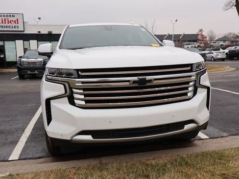 Used 2021 Chevrolet Suburban High Country image 3