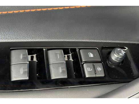 New 2026 Toyota Corolla SE FWD image 12