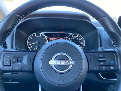 Certified 2023 Nissan Rogue SL image 15