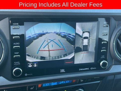 Used 2023 Toyota Tacoma TRD Off-Road w/ TRD Premium Off Road Package AWD/4WD image 15