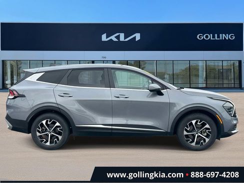 Certified 2024 Kia Sportage EX FWD image 2