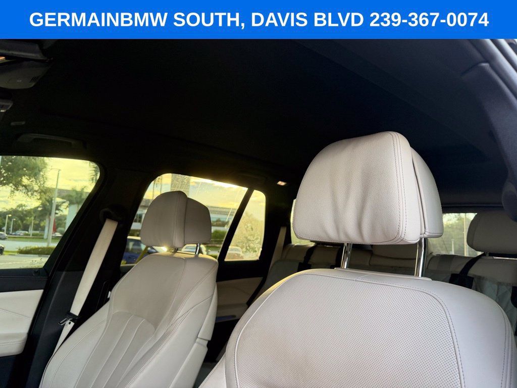 Used 2020 BMW X5 sDrive40i w/ M Sport Package RWD image 24