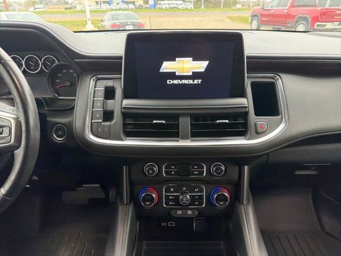 Used 2021 Chevrolet Tahoe LS image 18