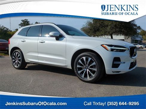 Used 2023 Volvo XC60 B5 Core image 1